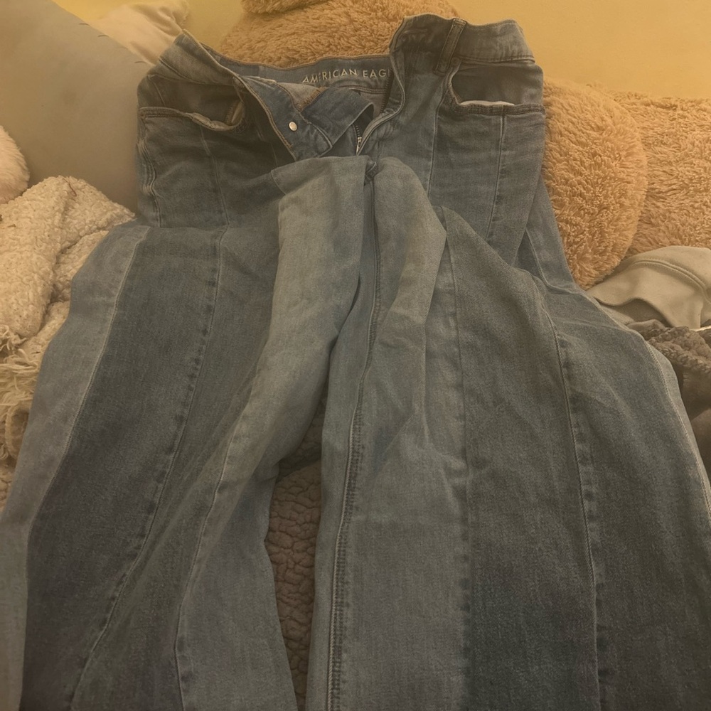 American Eagle Outfitters Women's Light Blue Flare Jeans